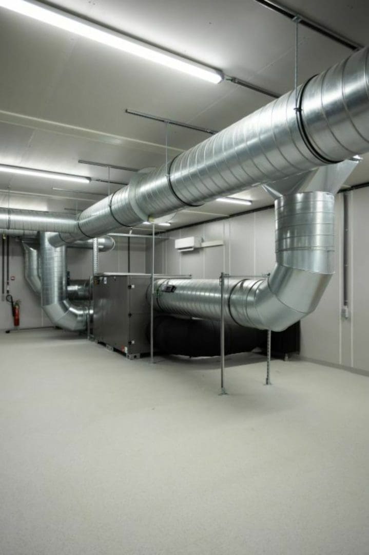De-Meeuw-cleanroom-web-buis