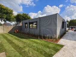 Noodwoning 3