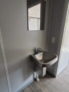 Noodwoning 6
